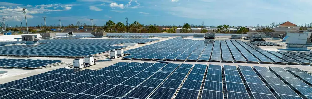 Large commercial rooftop solar installation
